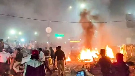 Blast Near Red Fort Leaves Several Dead, Probe Underway